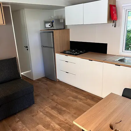 Le Plein De Bonheur Camping