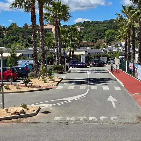 مكان تخييم Le Plein De Bonheur Fréjus
