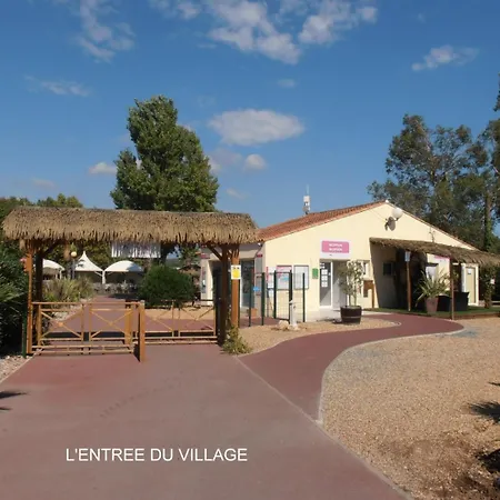 مكان تخييم Le Plein De Bonheur